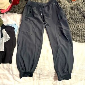 Jogger scrub pants